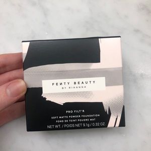 Fenty Powder Foundation 110